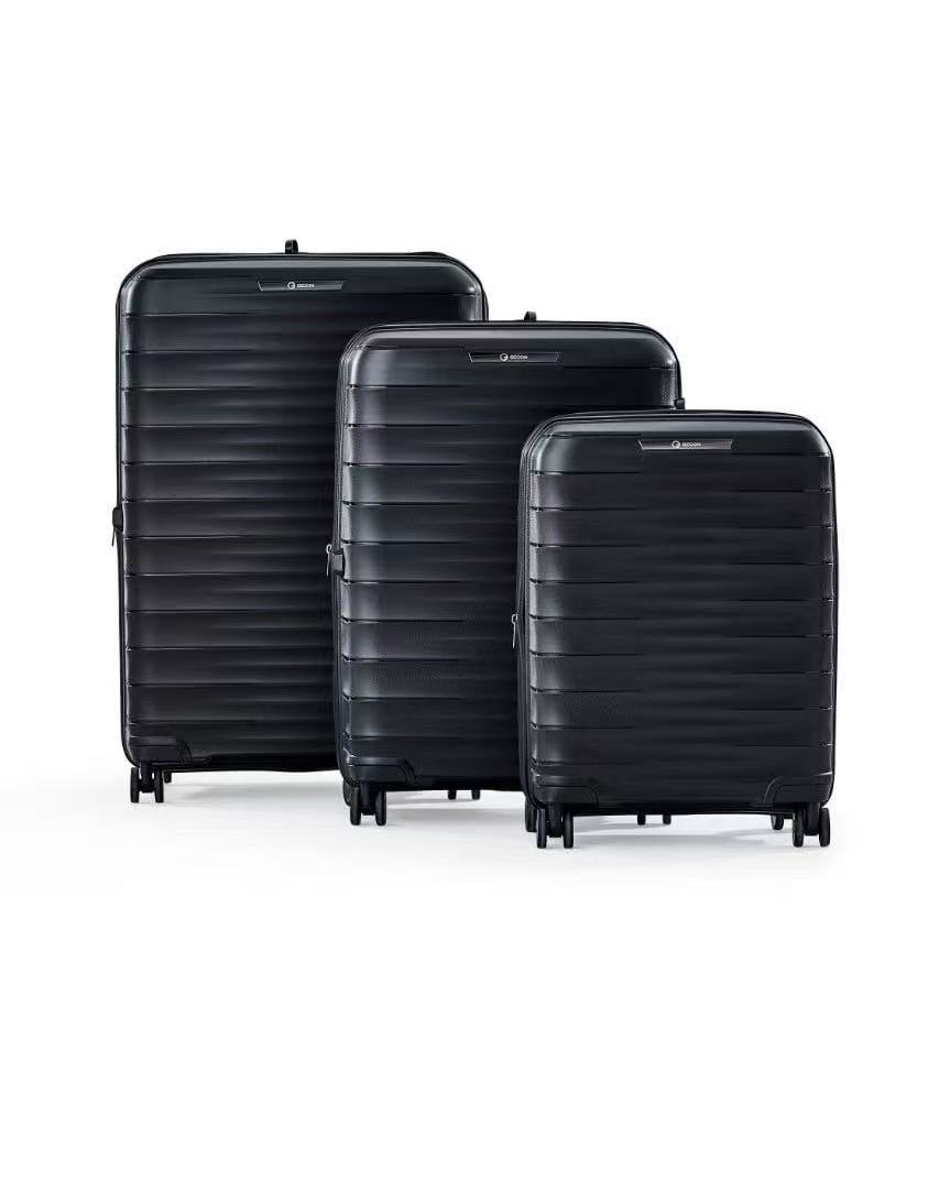 Three-piece black O3 suitcase set